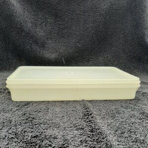 Tupperware Vtg Deli Meat Bacon Keeper 11”x7”x2”